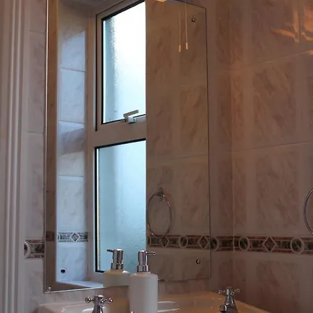 ゲストハウス Number 11 Guest ウェストポート