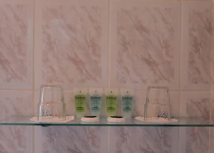 Number 11 Guest Гостевой дом