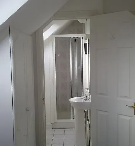 Number 11 Guest 게스트하우스 웨스트포트